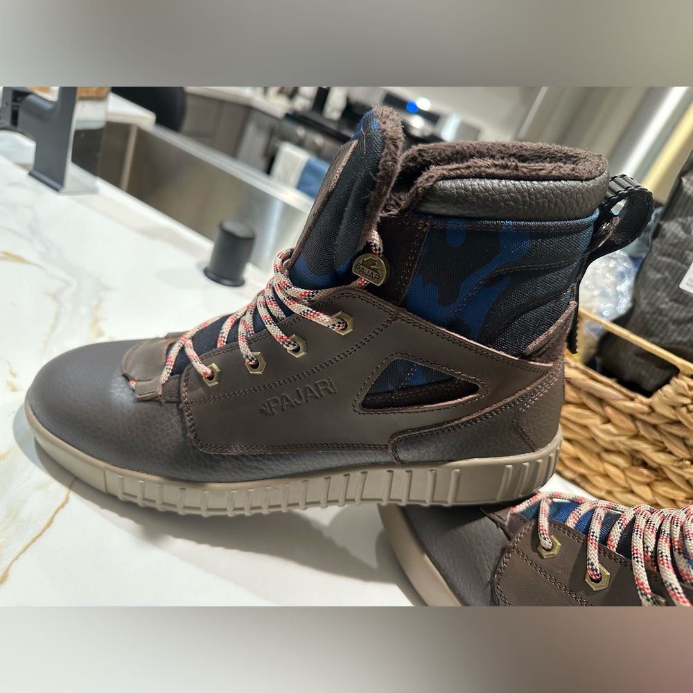 Pajar Peacemaker Faux Fur Lined Leather Dark Brown and Navy High-Top Boots